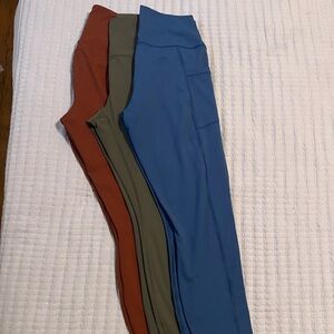 3 for $25. Ankle length Leggings RBX ,90 degree brands. All Size M.
